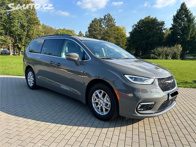 Chrysler Pacifica